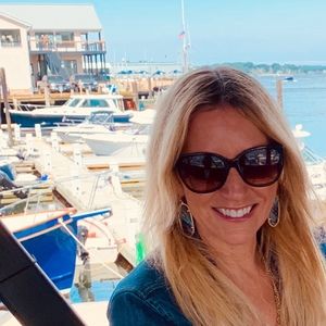 Meet your Posher, Valerie